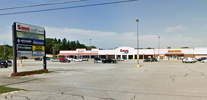 K-Mart (Kmart) - Ludington - 5540 E Ludington Ave (newer photo)